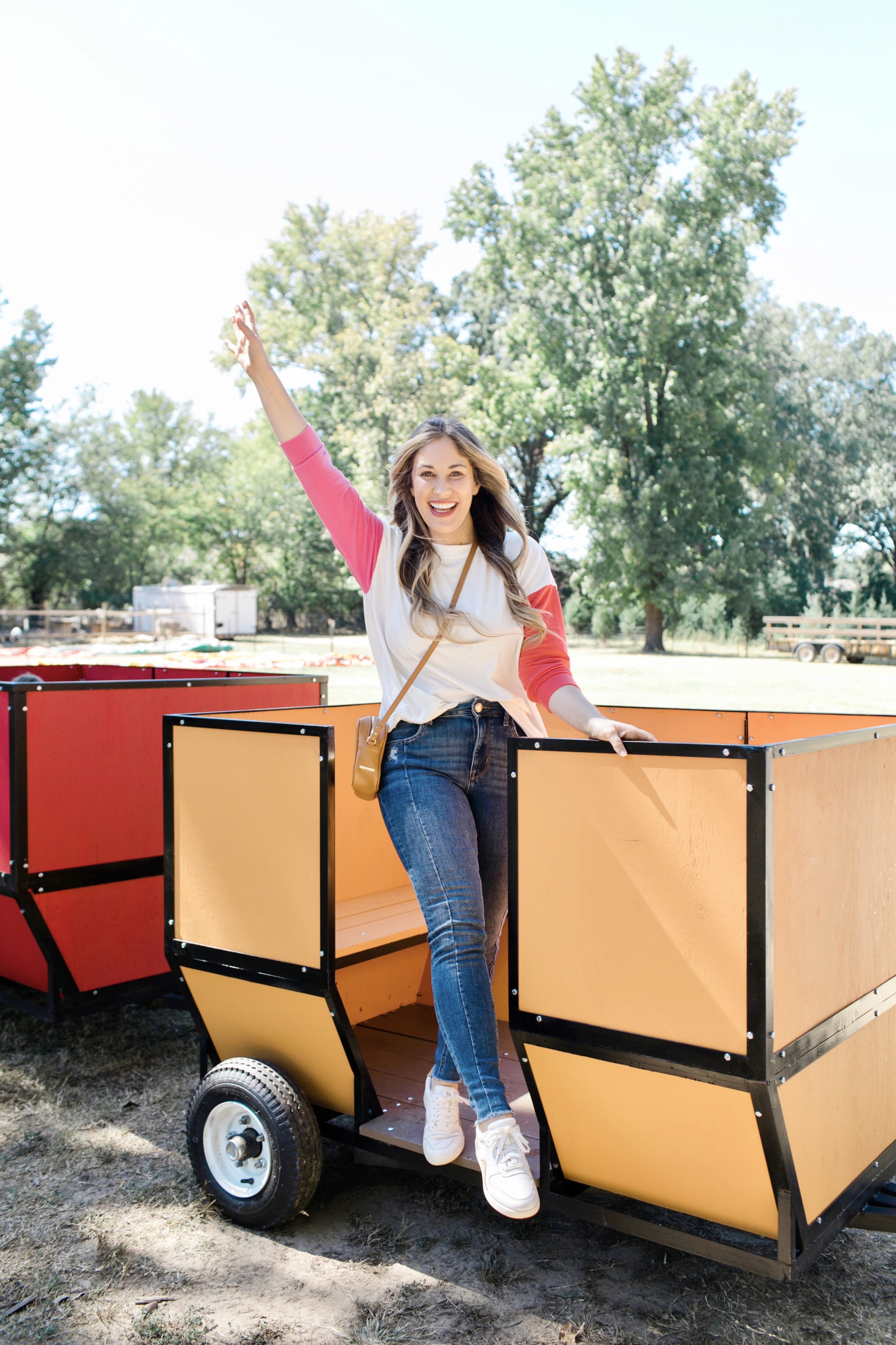 casual outfit for fall, casual top, everyday top, everyday outfit