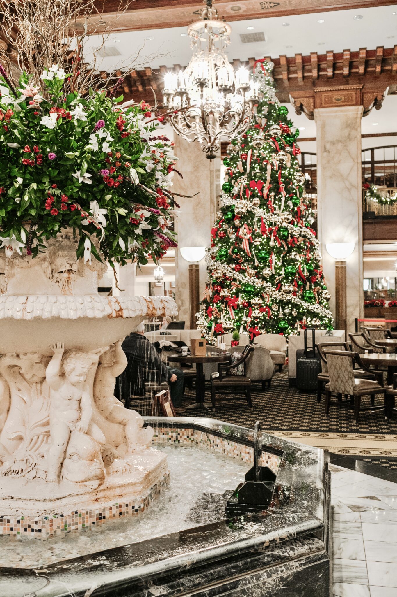 peabody hotel at christmas