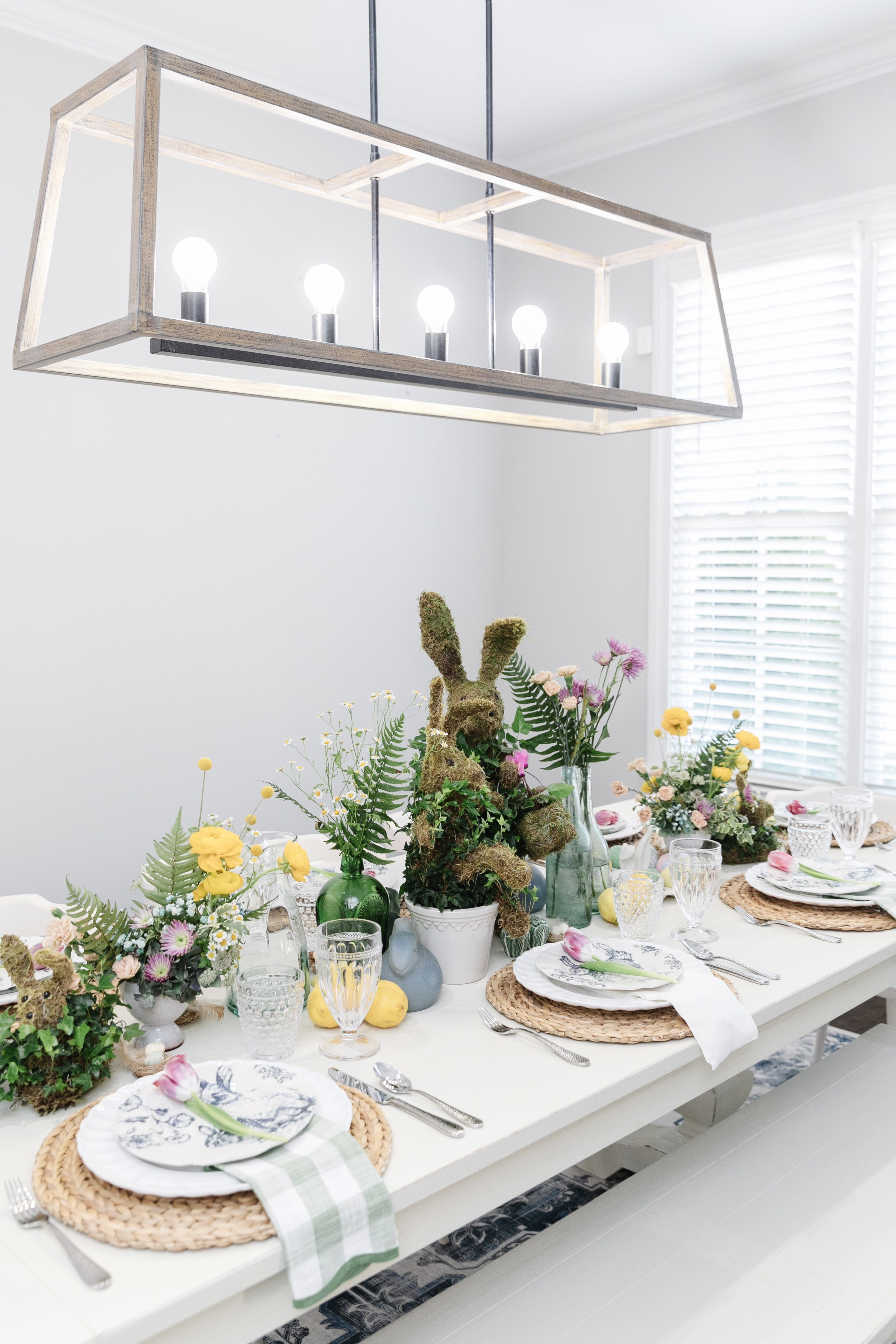 easter table