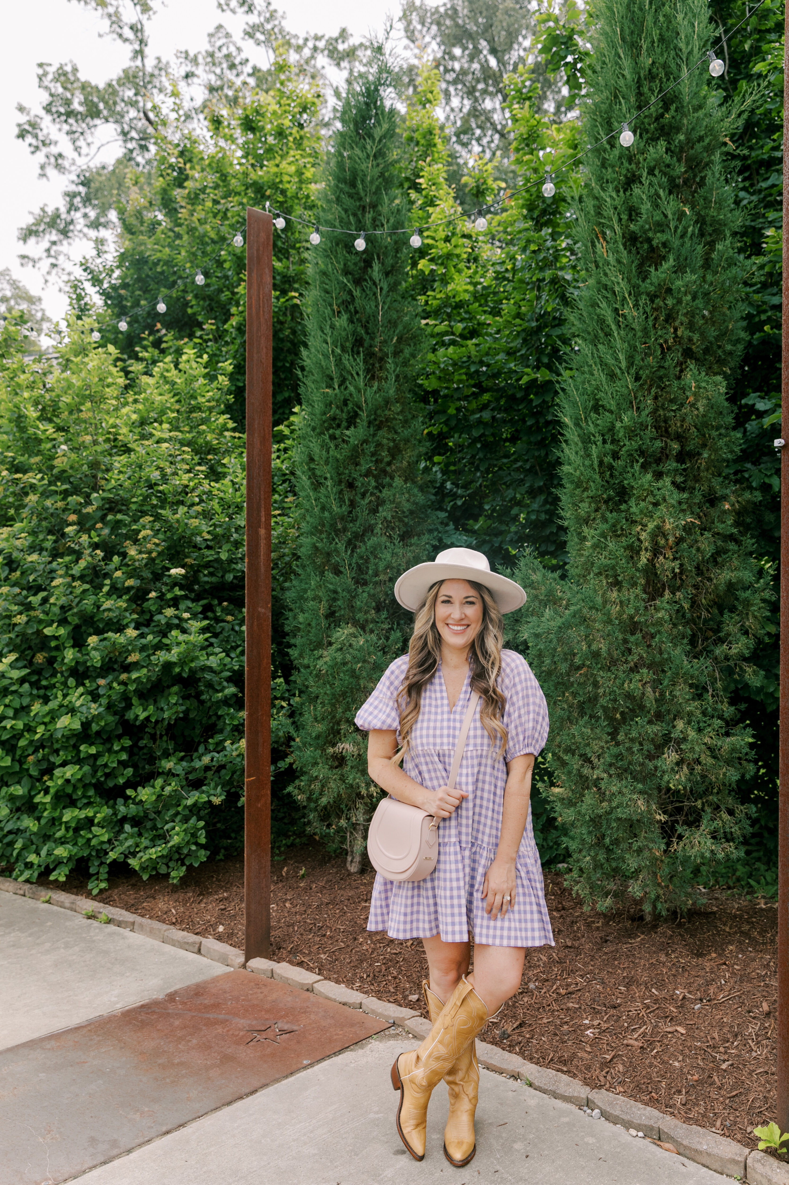 cowboy boots outfit