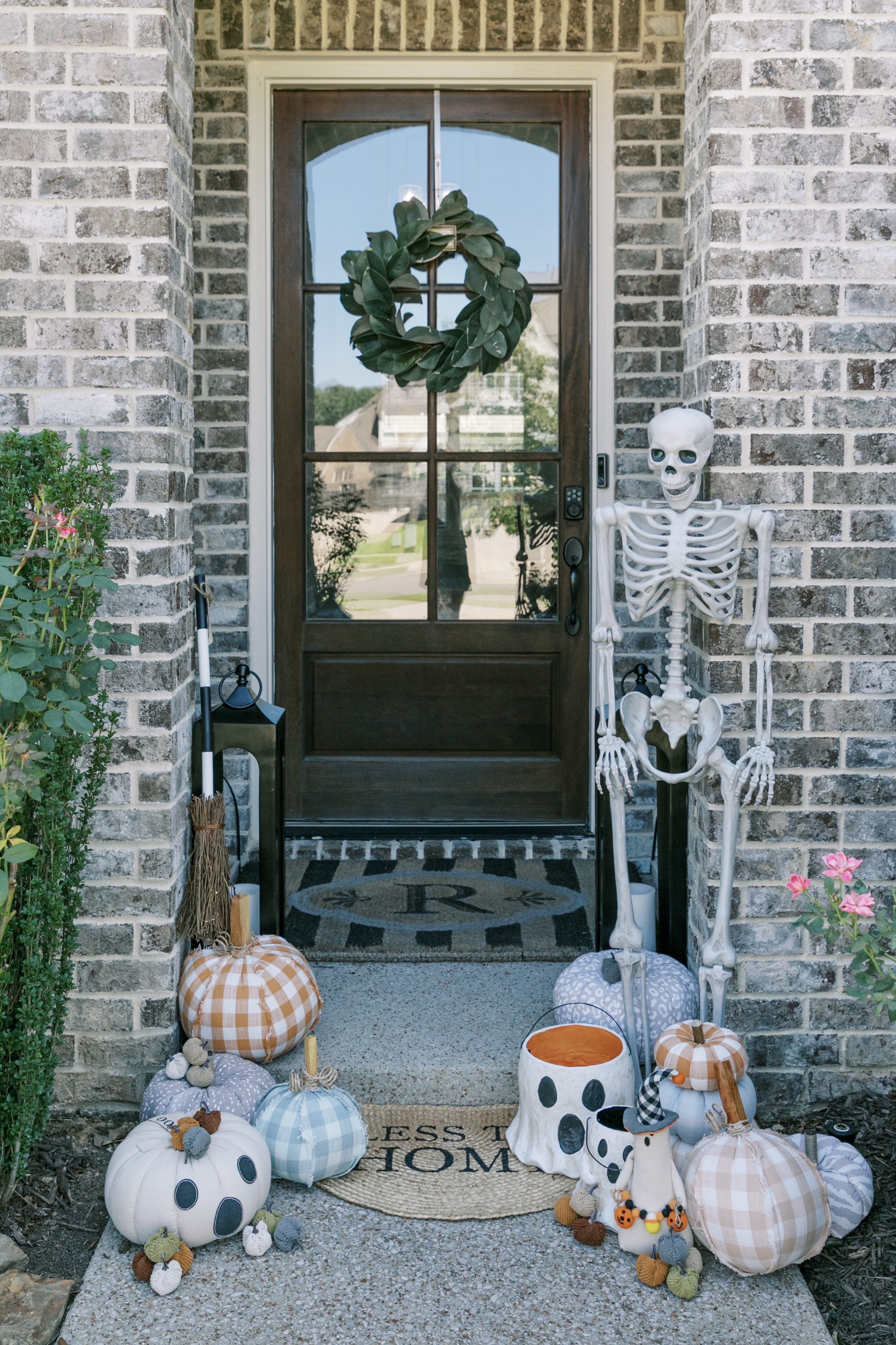 fall front porch decor